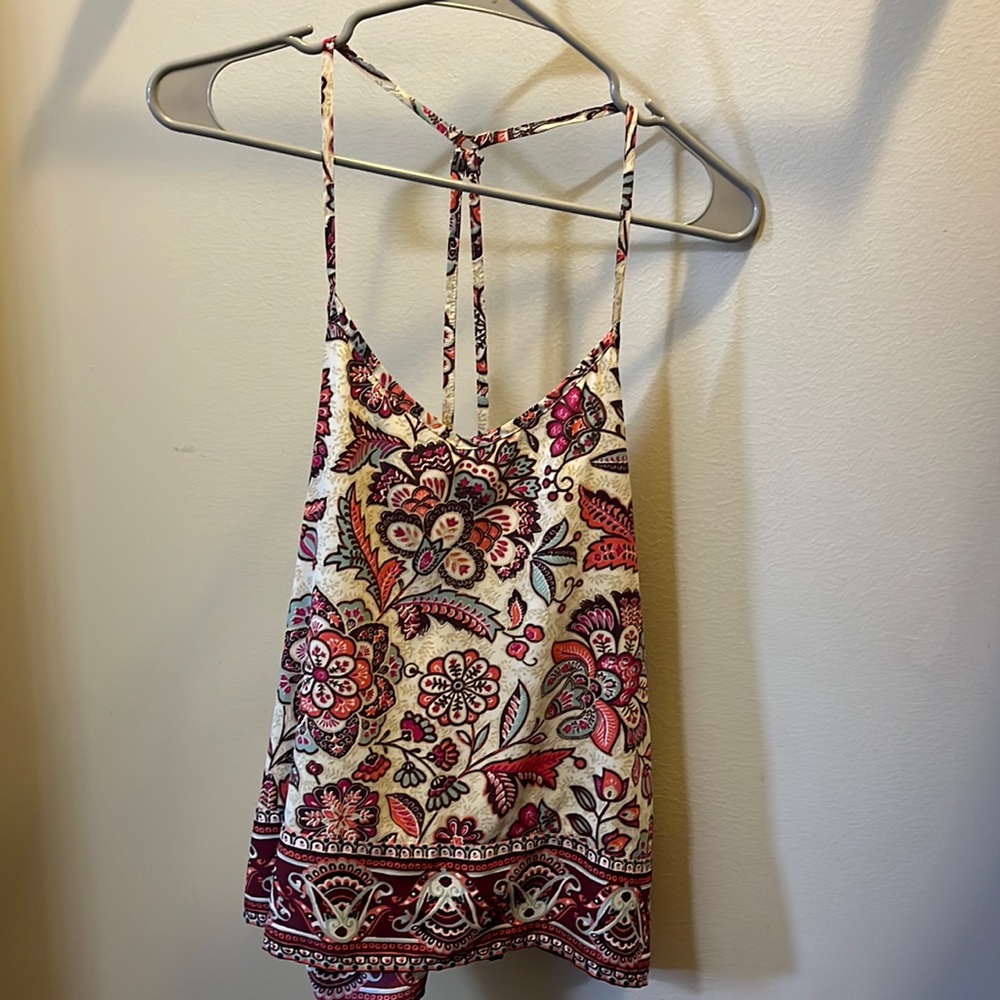 Hollister tank